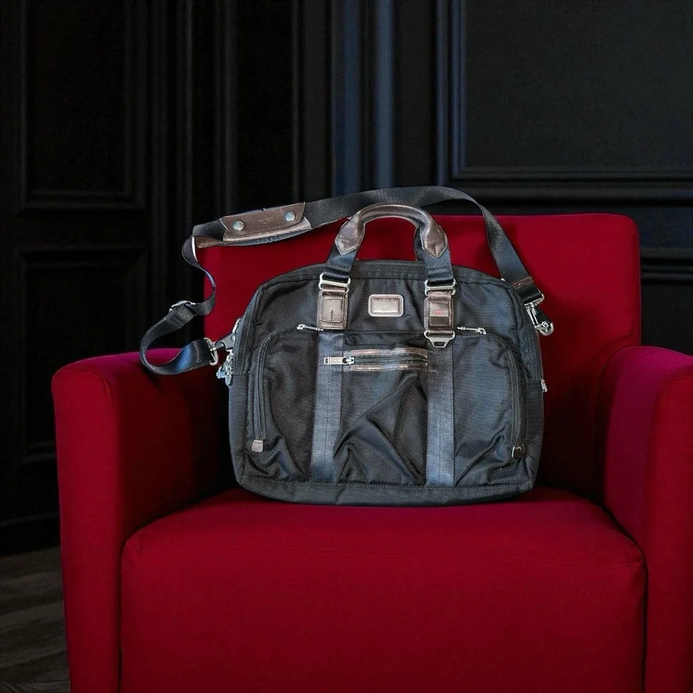 Tumi this bag